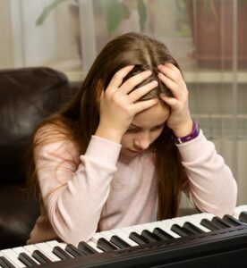 Kann jeder improvisieren am Klavier lernen? Probleme und Tipps für Anfänger und Fortgeschrittene.
